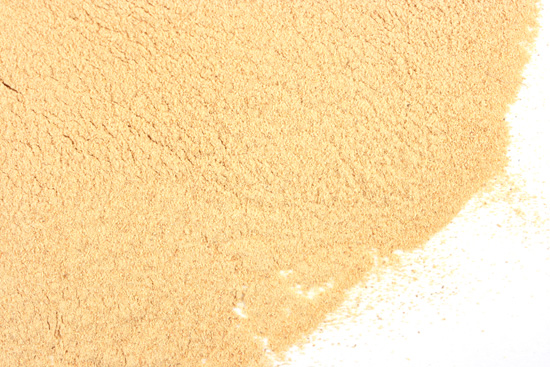 Galangal root, powder