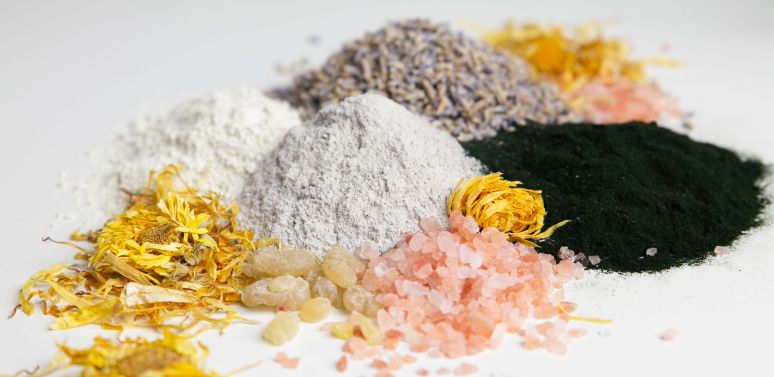 For The Love of Nettle: Herbo Blog