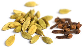 [ green cardamom & cloves ] ~ from Monterey Bay Herb Company