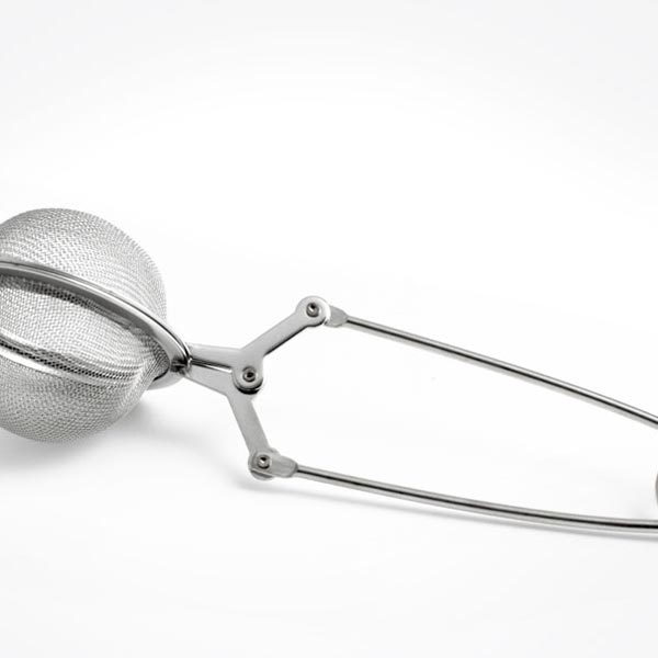Strainer-infuser w/handle