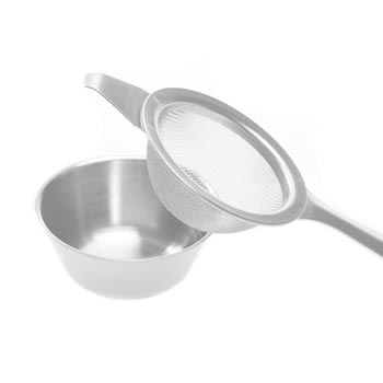 Tea Strainer - Stainless Steel Mesh Infuser with Drip Bowl 