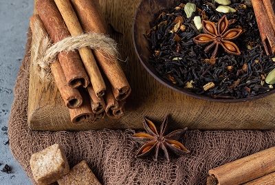 Designing Autumn & Winter Cafe Menus with Seasonal Herbs & Botanicals