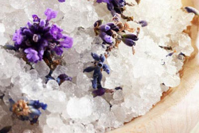 The Skinny on Scrubs: Exfoliates and Oils
